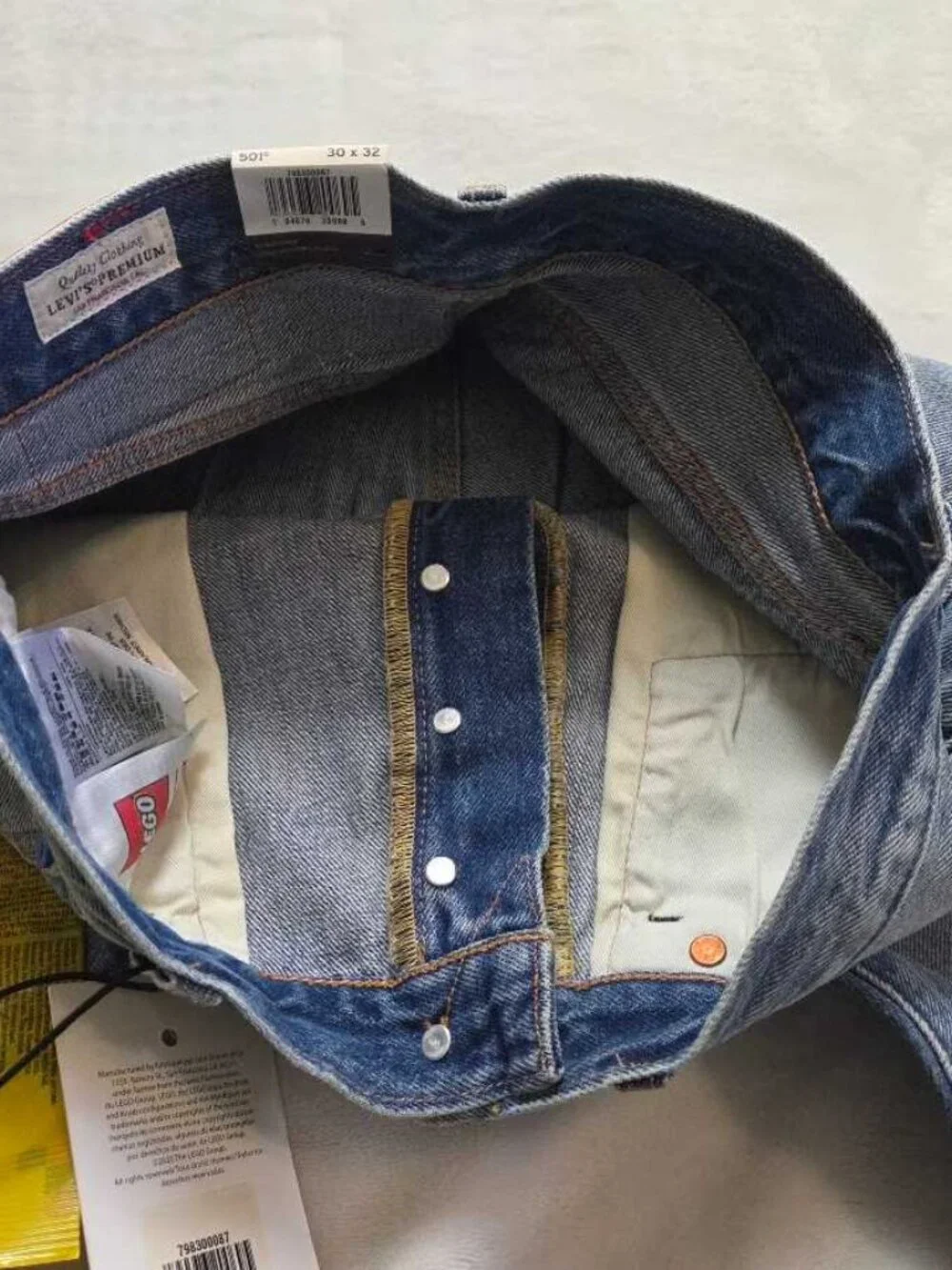 New 30x32 Levi's X Lego Collection colab 501 93' Straight Fit jeans